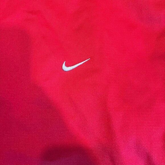 Y2K Nike tee‎ - Picture 2 of 5